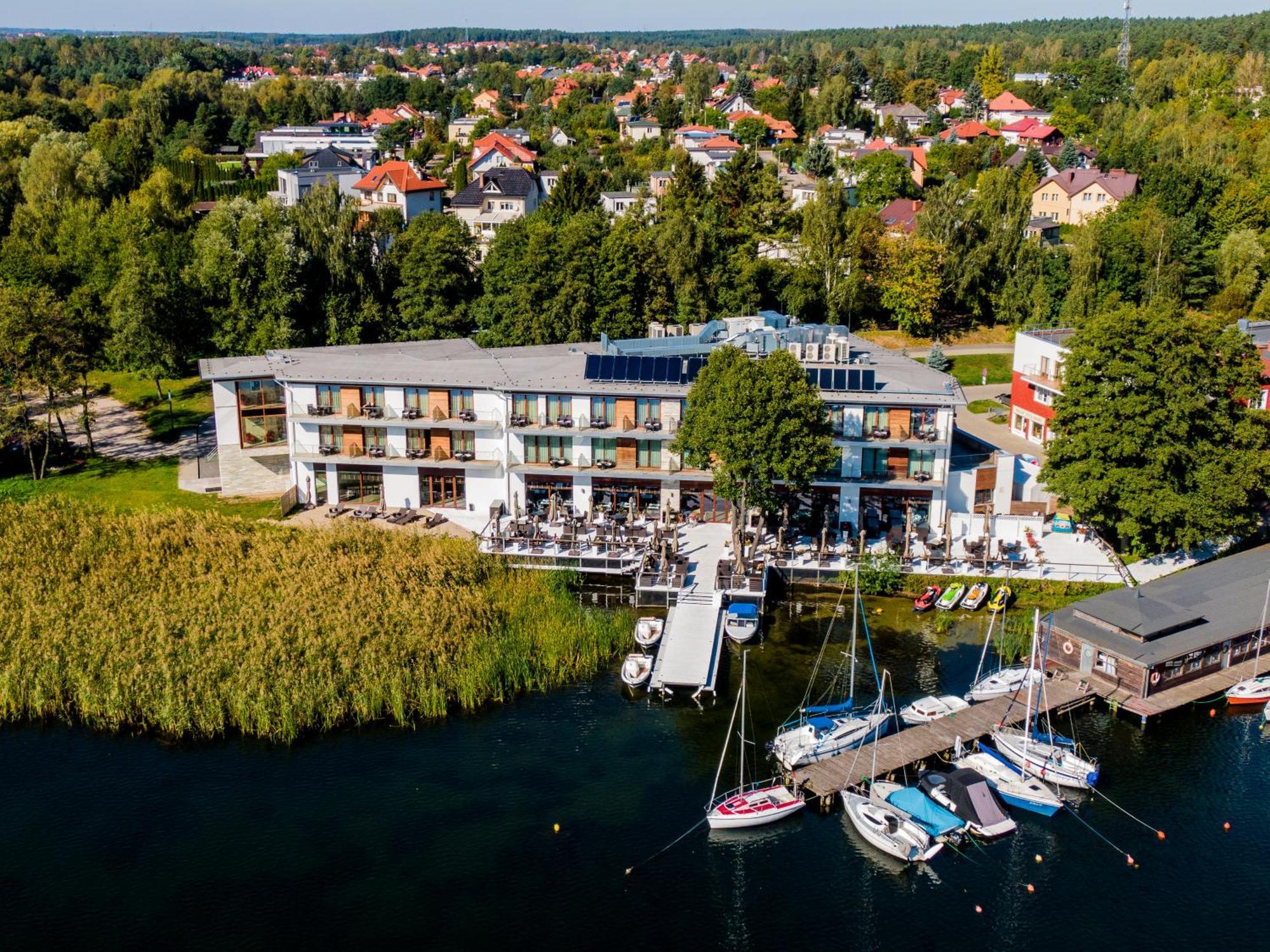 Tiffi Boutique Hotel Ольштин Екстер'єр фото